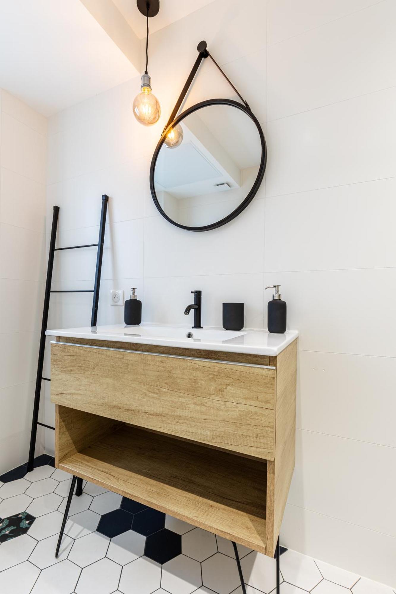 L'Auguste - Appartement Terrasse, 450M De La Plage Royan Zewnętrze zdjęcie