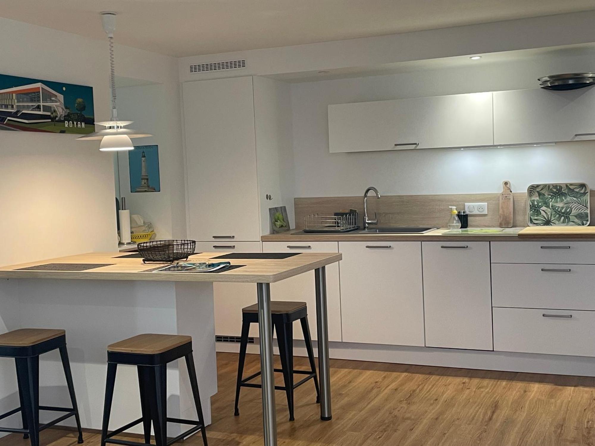 L'Auguste - Appartement Terrasse, 450M De La Plage Royan Zewnętrze zdjęcie